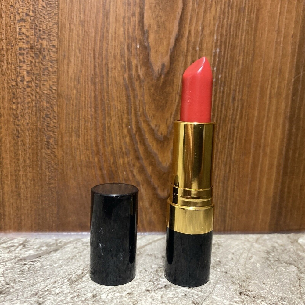 Revlon‎ Super Lustrous Lipstick - CHA CHA CHERRY  #626 - New